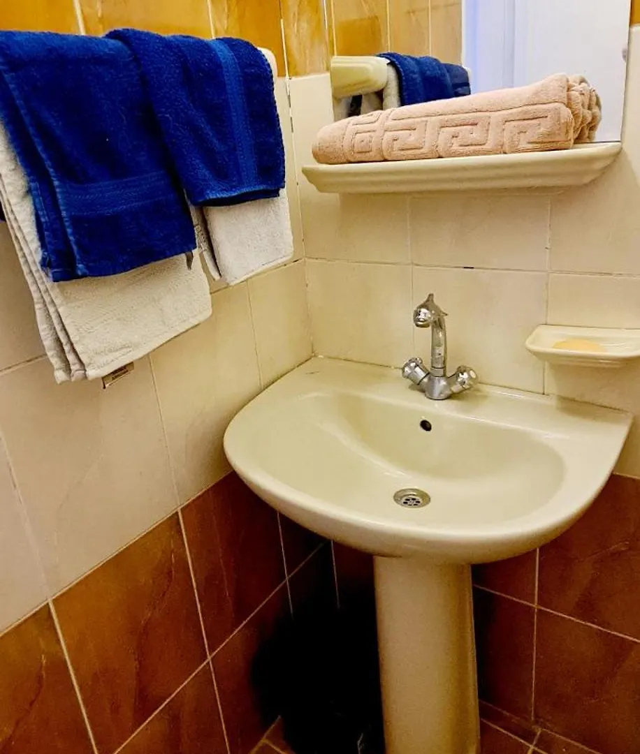 Senmut Luxory Rooms Guest house Luxor